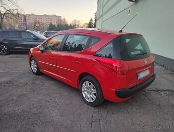 Predám/vymením Peugeot 207 SW facelift 1.4 benzín 54kw - 1