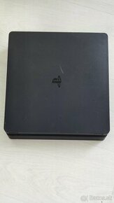 Playstation 4 Slim 1TB čierna - 1