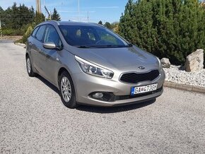 Kia Cee´d 1.6 CRDi LX/ 94KW,Diesel Combi.