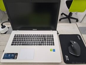 Notebook / laptop ASUS X751L až 17 palcový displej