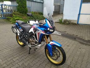 Honda CRF 1000A AFRICA TWIN - 1