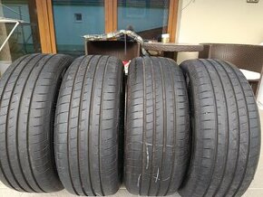 235/55 R18  100V GOOD YEAR EAGLE F1