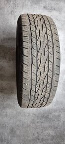 255/60R18 Continental