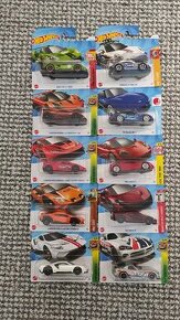 Predám rôzne zberateľské HotWheels autíčka