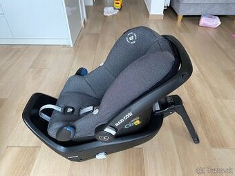 MAXI-COSI Vajicko s isofix zakladnou iSize