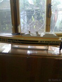 Rc loď Kyosho JET STREAM 800.