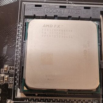 Predám AMD FX 8320 / 8-jadro / 4,00 Ghz