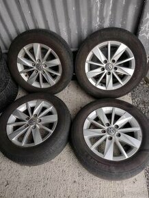 4ks alu disky orig. VW 5x112 R15 + pneu - 1