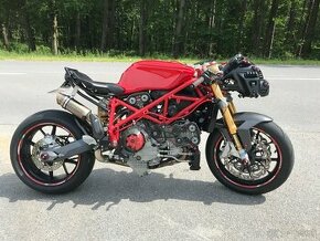 Ducati 999s