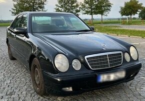 Kúpim Mercedes W210