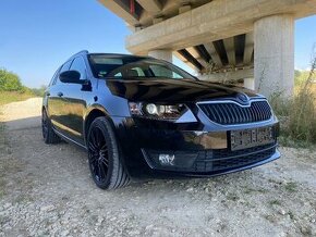 Škoda Octavia 3 2.0TDI DSG panorama, el.víko, kamera, tažné