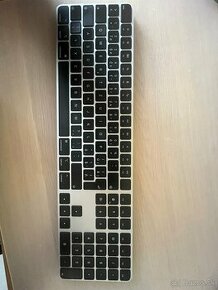 Apple magic Keyboard