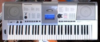 Yamaha PSR-E403