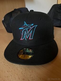 New era fitted cap