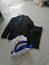 Pánsky oblek+ košeľa a viazanka