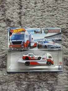 Hot wheels team transport toyota Supra