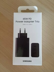 Samsung EP-T6530NBE, cestovný trio adaptér