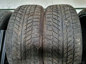 Predam zimne pneu 235/45 R19