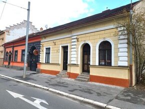 OBCHODNÉ PRIESTORY NA KOMENSKÉHO ULICI, KOŠICE CENTRUM