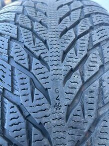 235/55R19 105R