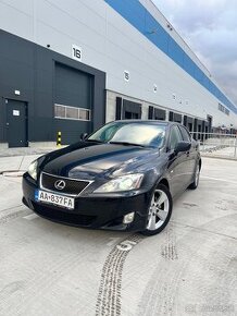 Lexus IS220d