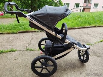 Thule urban glide 2 s korbickou