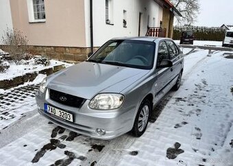 Hyundai Accent 1,3i klima STK do 10/2026 benzín manuál 63 kw