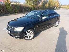 Predám Mercedes Benz W204 C Klasse 220CDI 125kW, manuál,2007