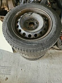 Plechové disky 5x112 + zimné pneu 205/65r16c - 1