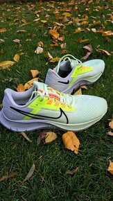 Nike Air Zoom Pegasus 38 - veľkosť 44,5 pánska bežecká obuv