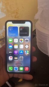 iPhone 11 red - 1