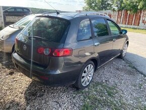 Fiat Croma rozpredám na diely