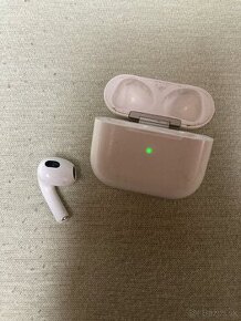 Lavy airpod 3