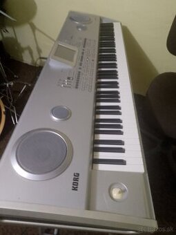 Predám Korg PA 588