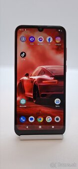 Predám mobilný telefón Motorola Moto E6s