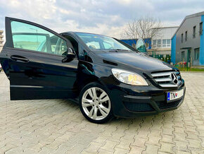 Mercedes B160 benzin 1.majitel 100t.km