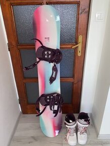 Dámsky snowboard 146cm