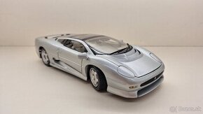 1:18 JAGUAR XJ220