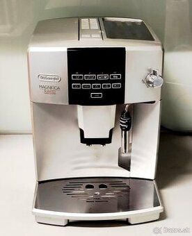 Predám kávovar Delonghi ESAM 04.320S