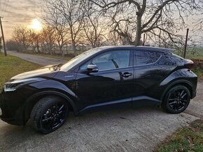 Toyota C-HR 1,8 Hybrid Style