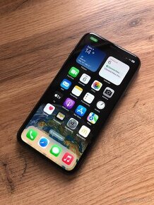 iPhone 11 Black 128 GB