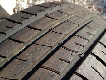 Predam 4ks pneu 185/55/r15 letne 86H Kumho - 1