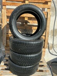 Bridgestone BlizakLM005-235/55/18”zimne