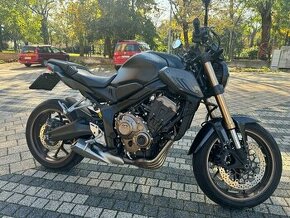 Honda cb650r 35kw v TP inak 70kw - 1