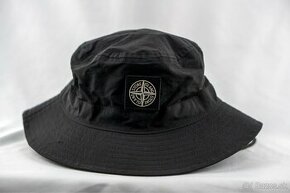 Stone Island klubok