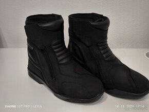 Na predaj moto topánky Forma Boots Latino Dry Black