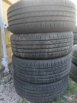 Predám 205/55R16 letné 4ks Kumho Ecowing ES31 DOT 4418