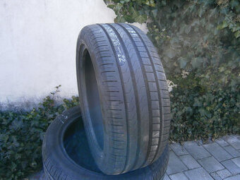 Predám 4x letné temer nové pneu Pirelli 255/45 R20 105WXL