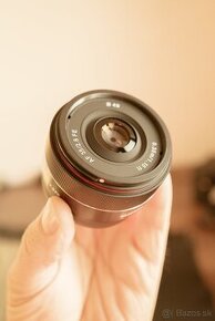 Samyang AF 24 mm f/2.8 FE pre Sony E