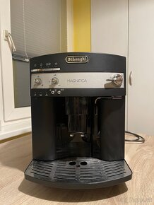 Kávovar Delonghi Magnifica